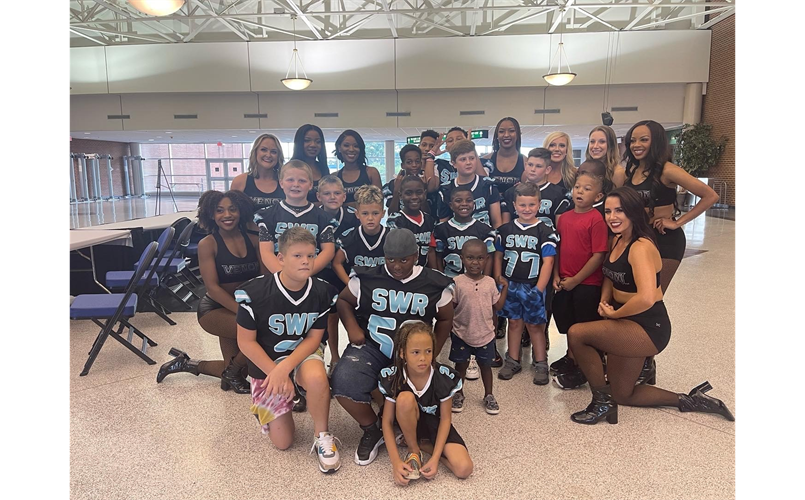 SWR Youth Cougars with the Venom Hunnies